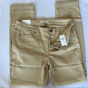 J. Jill Slim Boyfriend Straight Leg Jeans Sand 10T NWT
